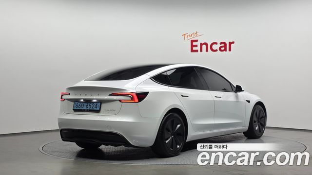 Tesla Model 3 Long Range AWD — пробег 22 775 км — фото 2 из 5