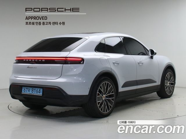 Porsche Macan 4S — пробег 10 480 км — фото 2 из 5
