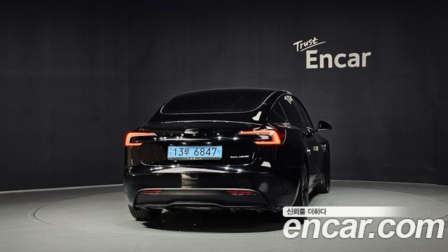 Tesla Model 3 Long Range AWD — пробег 114 411 км — фото 4 из 5
