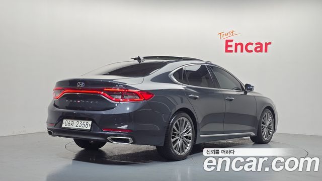 Hyundai Grandeur из Кореи Encar