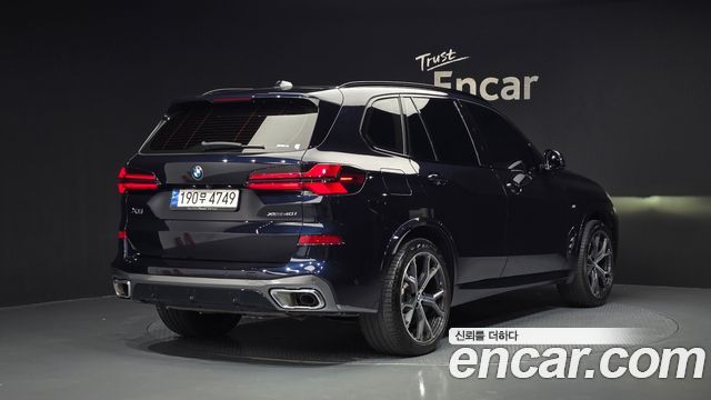 BMW X5 xDrive 40i M Sport — пробег 33 128 км — фото 2 из 5