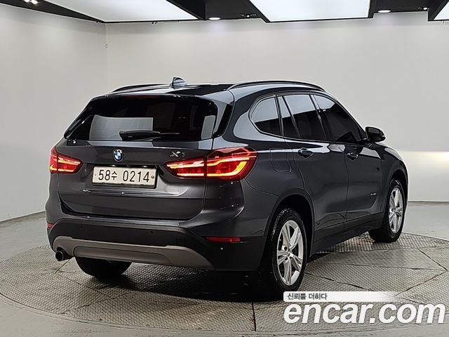BMW X1 xDrive 18d — пробег 195 424 км — фото 4 из 5