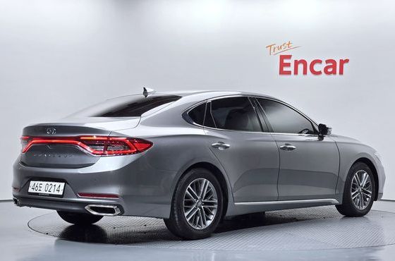 Hyundai Grandeur 2.4 Premium — пробег 100 381 км — фото 2 из 5