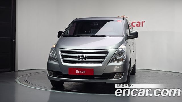 Hyundai Starex 3-Seater VAN Smart Special — пробег 226 083 км — фото 3 из 5