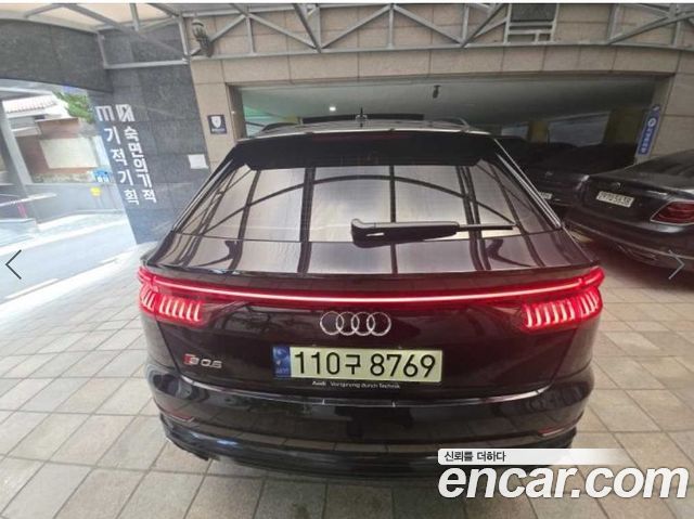 Audi SQ8 4.0 TDI Quattro — пробег 141 111 км — фото 3 из 5