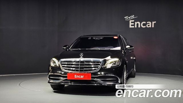 Mercedes-Benz S-Class Maybach S560 4MATIC — пробег 134 618 км — фото 3 из 5