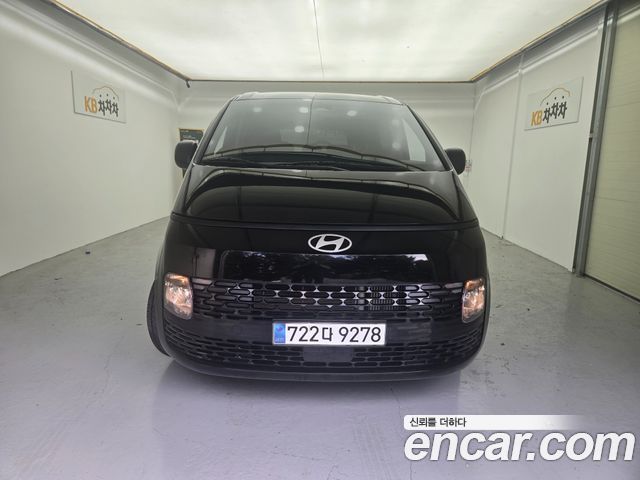 Hyundai Staria Tourer 11-Seater Smart — пробег 20 000 км — фото 1 из 5