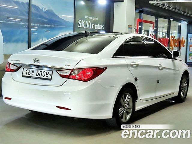 Hyundai Sonata LPI Smart — пробег 46 868 км — фото 4 из 5