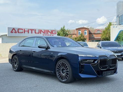 BMW 7-Series 750e xDrive M Sport — пробег 10 000 км — фото 2 из 5