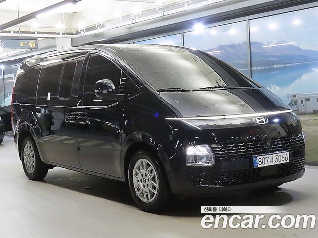 Hyundai Staria Cargo 5-Seater Modern — пробег 28 397 км — фото 1 из 5
