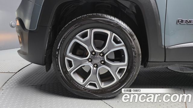 Jeep Renegade 2.0 Diesel Limited AWD — пробег 188 310 км — фото 5 из 5