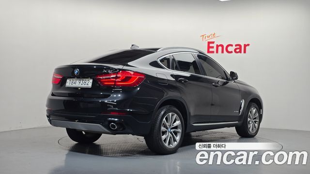 BMW X6 xDrive 30d — пробег 282 824 км — фото 2 из 5