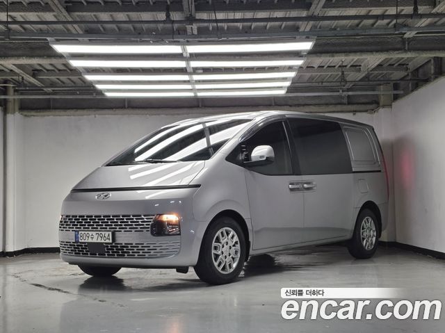 Hyundai Staria Cargo 5-Seater Modern — пробег 28 020 км — фото 1 из 5