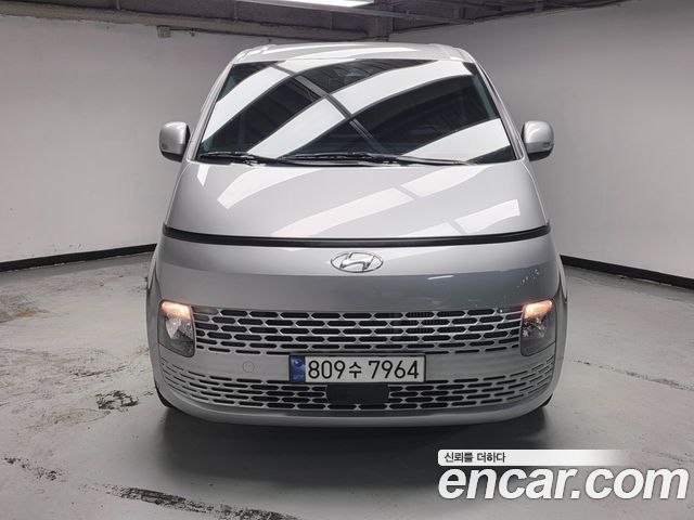 Hyundai Staria Cargo 5-Seater Modern — пробег 28 020 км — фото 3 из 5