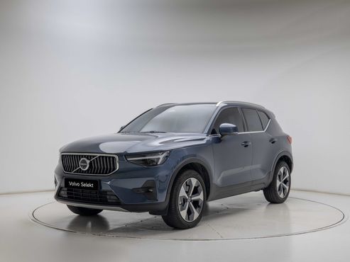 Volvo XC40 B4 Ultra Bright — пробег 10 484 км — фото 1 из 5