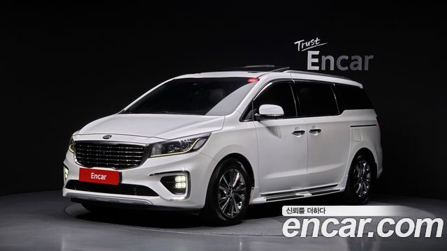 Kia Carnival 7-Seater Limousine President — пробег 177 776 км — фото 1 из 5