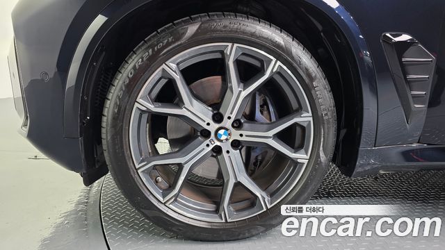 BMW X5 xDrive 40i M Sport — пробег 54 269 км — фото 5 из 5