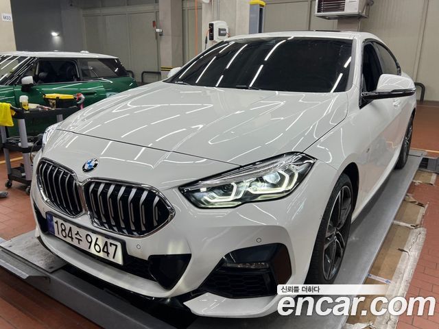 BMW 2-Series 220i M Sports — пробег 17 407 км