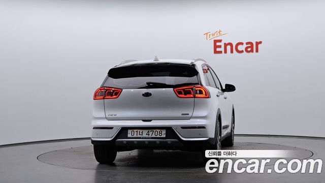 Kia Niro из Кореи Encar