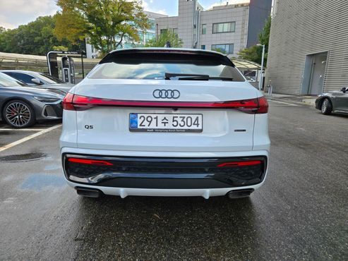 Audi Q5 45 TFSI Quattro Sportback S Line — пробег 6 500 км — фото 4 из 5