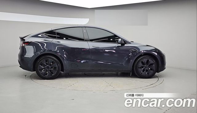 Tesla Model Y RWD — пробег 37 595 км — фото 3 из 5