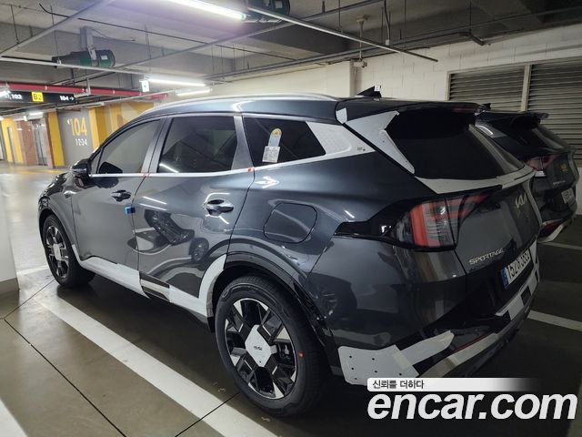 Kia Sportage Gasoline 1.6 Turbo 2WD Signature — пробег 9 900 км — фото 2 из 4