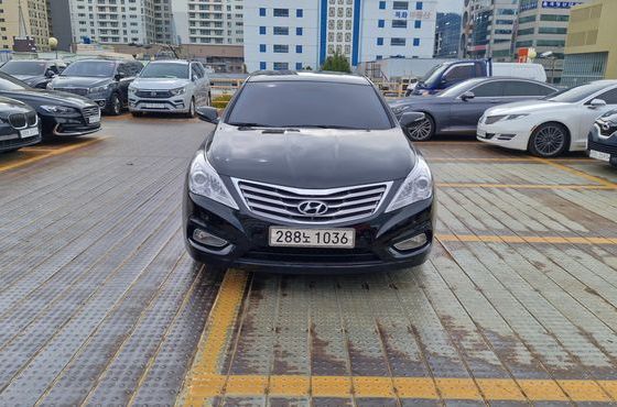 Hyundai Grandeur HG240 Luxury — пробег 207 103 км — фото 1 из 5