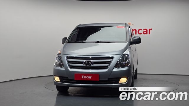 Hyundai Starex 3-Seater VAN Smart — пробег 122 504 км — фото 3 из 5