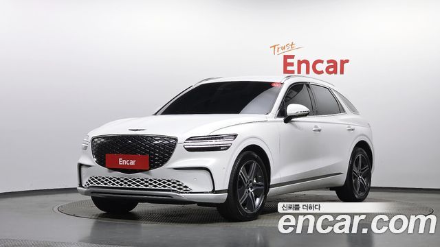 Genesis GV70 e-AWD — пробег 7 223 км — фото 1 из 5