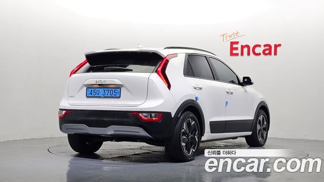 Kia Niro Air — пробег 31 527 км — фото 2 из 5