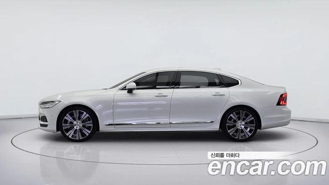 Volvo S90 B6 AWD Ultimate Bright — пробег 28 904 км — фото 3 из 5
