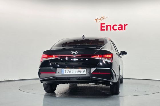 Hyundai AVANTE 1.6 Modern — пробег 2 210 км — фото 4 из 5