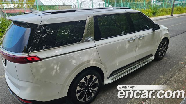 Kia Carnival Diesel 7-Seater Signature — пробег 64 579 км — фото 4 из 5