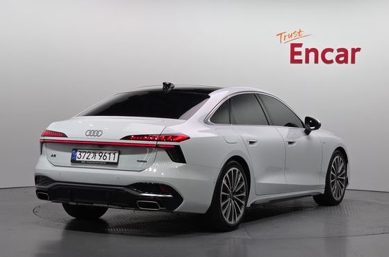 Audi A6 45 TFSI Quattro S Line — пробег 6 910 км — фото 2 из 5