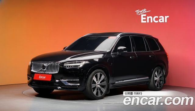 Volvo XC90 T8 Ultimate Bright Hybrid — пробег 126 327 км — фото 1 из 5