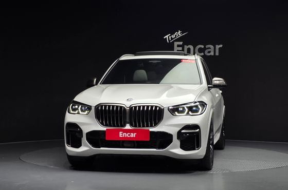 BMW X5 M50i — пробег 105 296 км — фото 3 из 5