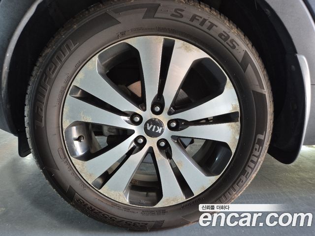 Kia Sportage Diesel 2WD TLX Deluxe — пробег 196 520 км — фото 5 из 5