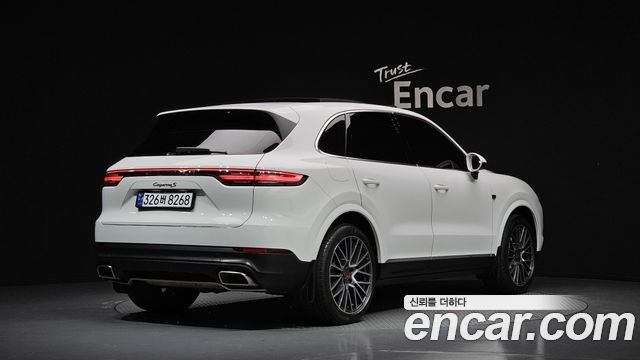 Porsche Cayenne 3.0 — пробег 66 179 км — фото 2 из 5