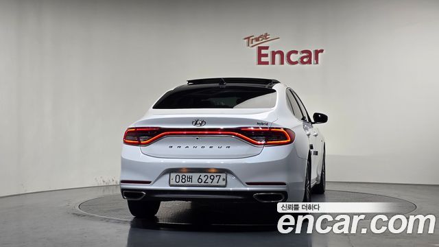 Hyundai Grandeur Exclusive — пробег 104 635 км — фото 4 из 5