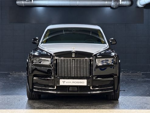 Rolls-Royce Phantom 6.7 V12 — пробег 3 247 км — фото 1 из 5