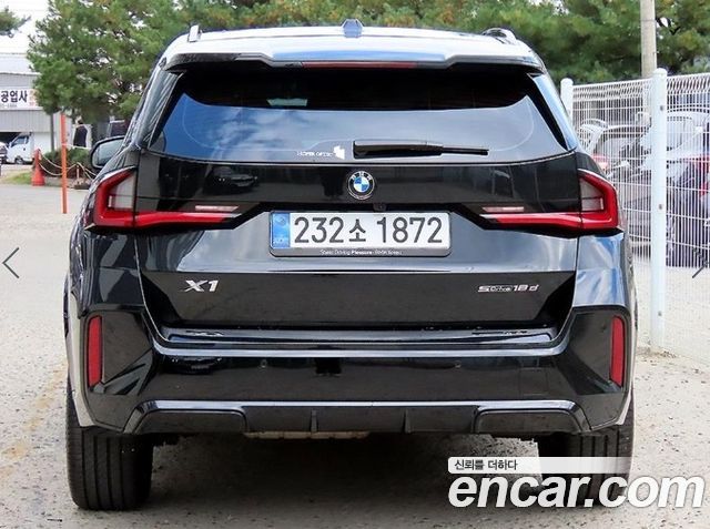 BMW X1 sDrive 18d M Sport — пробег 30 689 км — фото 4 из 5