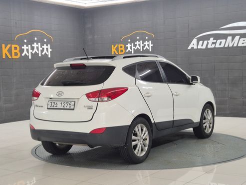 Hyundai Tucson Diesel 2WD LX20 Luxury — пробег 230 400 км — фото 4 из 5