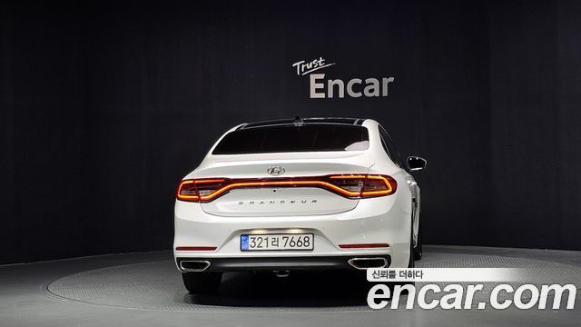 Hyundai Grandeur из Кореи Encar