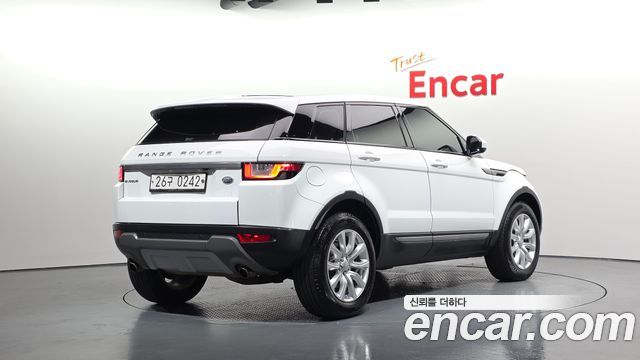 Land Rover Range Rover Evoque 2.0 TD4 SE — пробег 107 039 км — фото 2 из 5