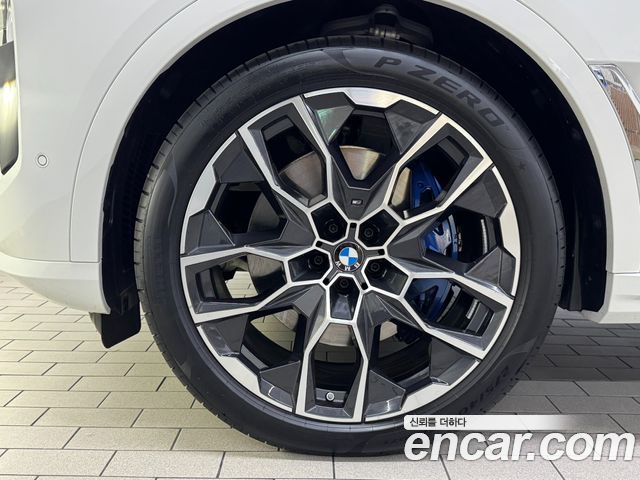 BMW X7 xDrive 40i M Sport 6STR — пробег 4 253 км — фото 5 из 5