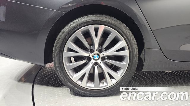 BMW Gran Turismo GT 30d — пробег 223 255 км — фото 5 из 5