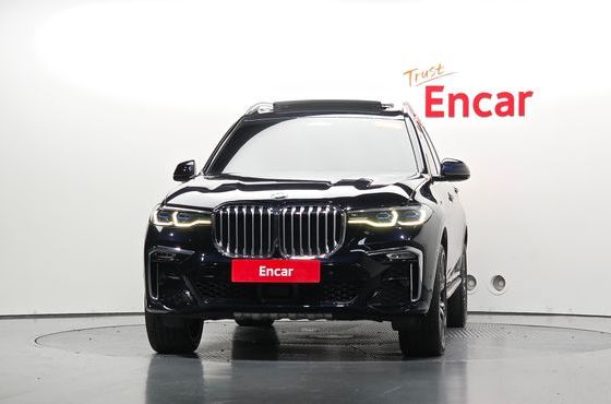 BMW X7 xDrive 40i M Sport 6STR — пробег 145 904 км — фото 3 из 5