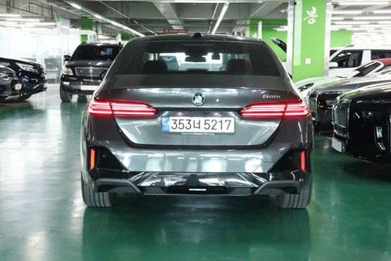 BMW 5-Series 520i M Sport — пробег 37 583 км — фото 4 из 5