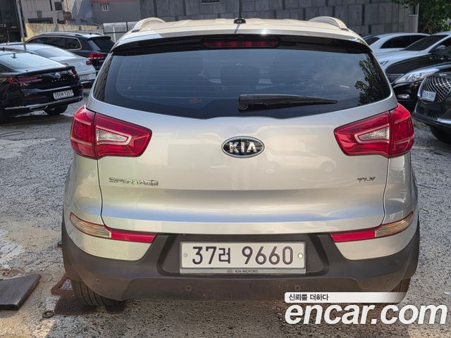 Kia Sportage Diesel 2WD TLX Premium — пробег 110 712 км — фото 2 из 5