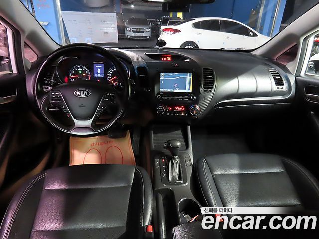 Kia K3 Trendy — пробег 142 469 км — фото 5 из 5